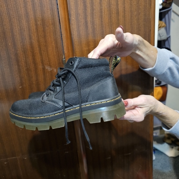 Doc Marten's size 7 - Picture 2 of 3